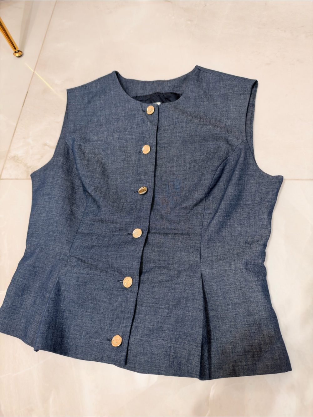 Zara Denim-Effect Sleeveless Button Vest in Navy